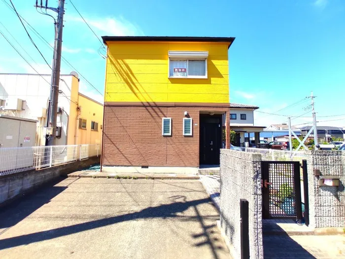 本庄市小島南１丁目　中古住宅　